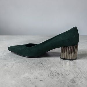 Lafayette by Gilbert B.
Elegant Green Suede Women's Shoes with Metallic Heel 37